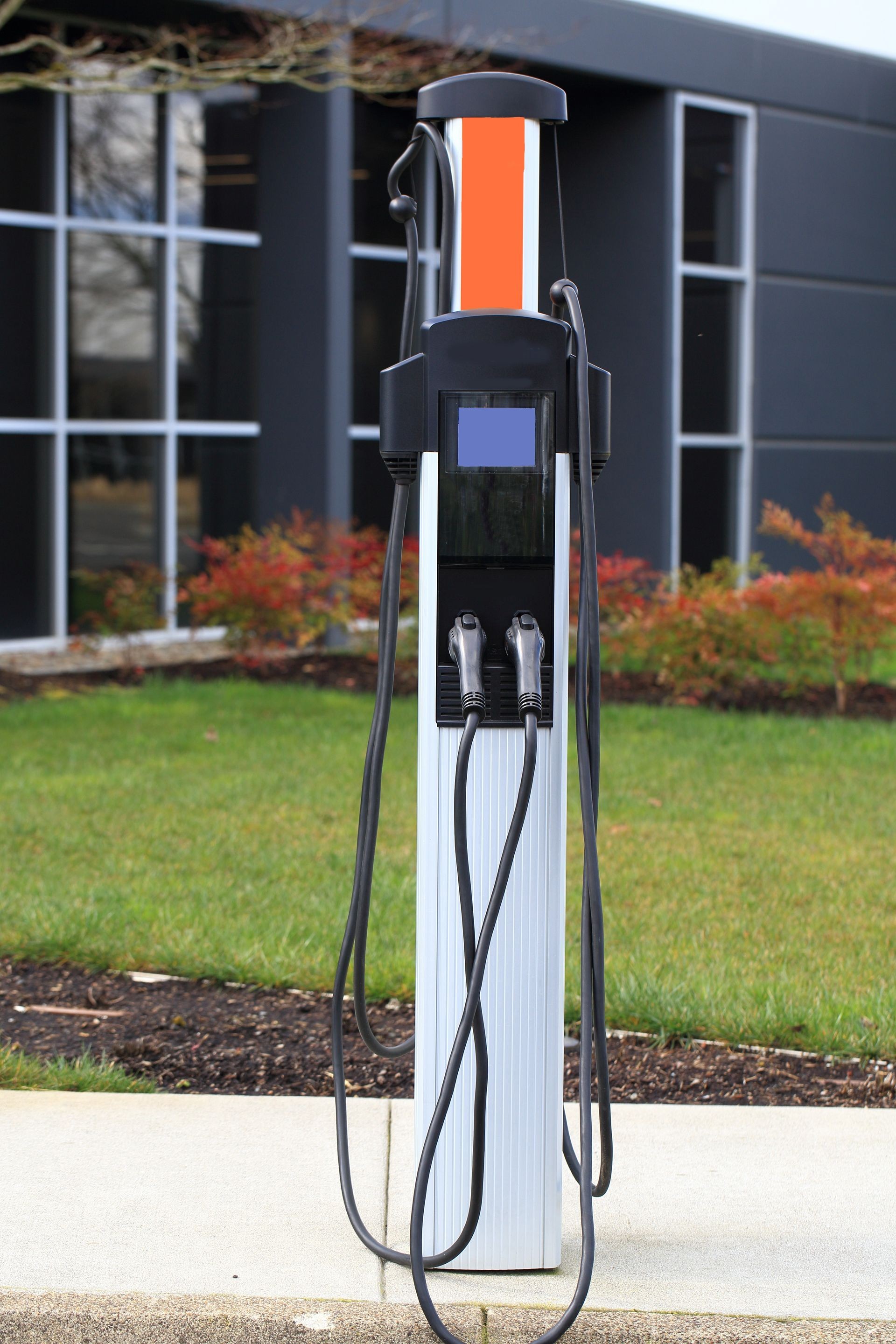 Electric vehicle charging station